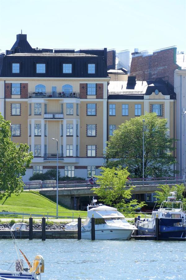 Enhet i Helsingfors sentrum på 42 kvm, med 1 soverom, 1 bad Eksteriør bilde